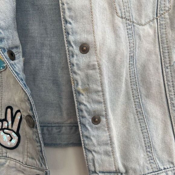 Gap Kids Button-Down Sequin Patches Denim Jacket Light Wash Blue Size M - Picture 9 of 13
